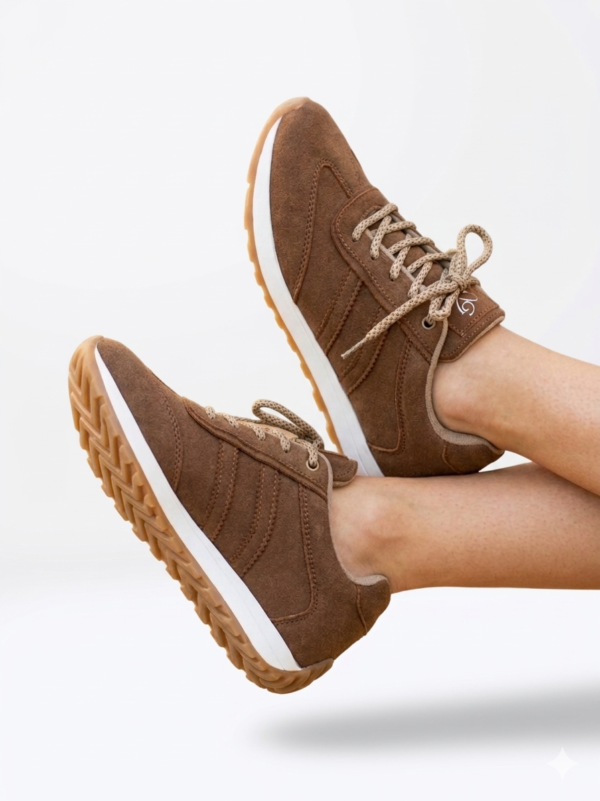 Gemini_Generated_Image_86a92486a92486a9 Tenis Casuales en Cuero Carnaza - Marrón Chocolate Profundo